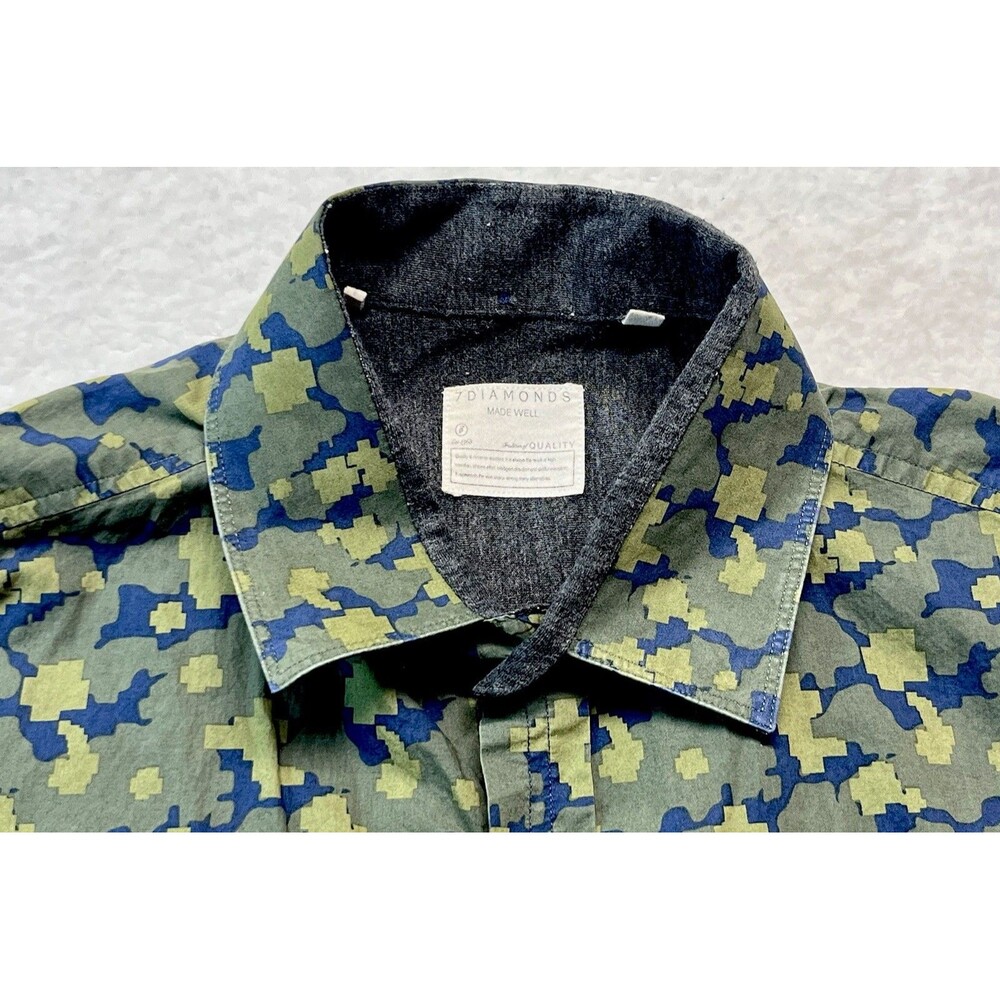 7 Diamonds Shirt Mens M Green Blue Digital Camo Hideaway S/S Button Up Preppy